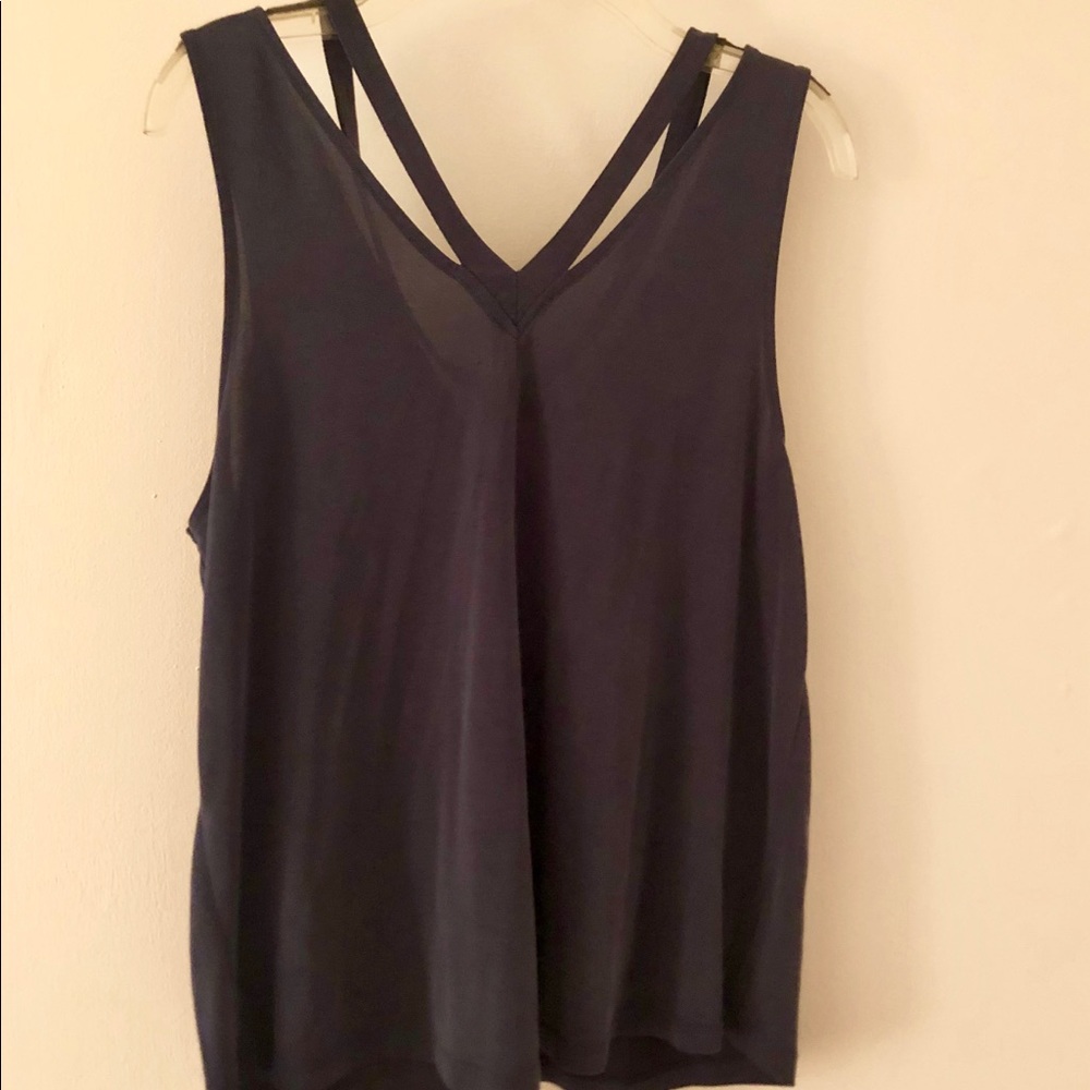 AEO gray tank w/ crisscross